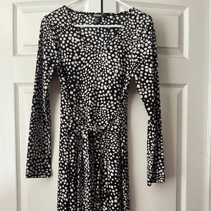 DKNY Dress Long Sleeve V Neck